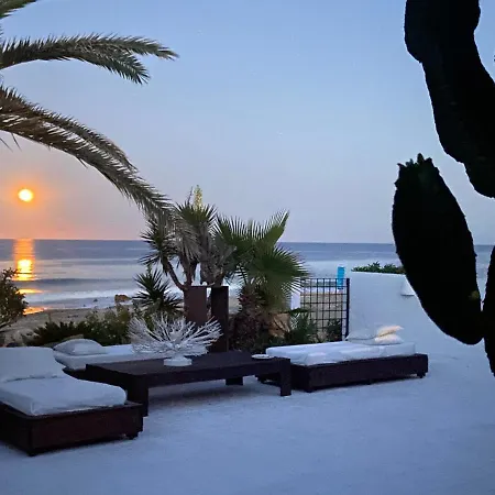 Playa Solo Familias Villa
